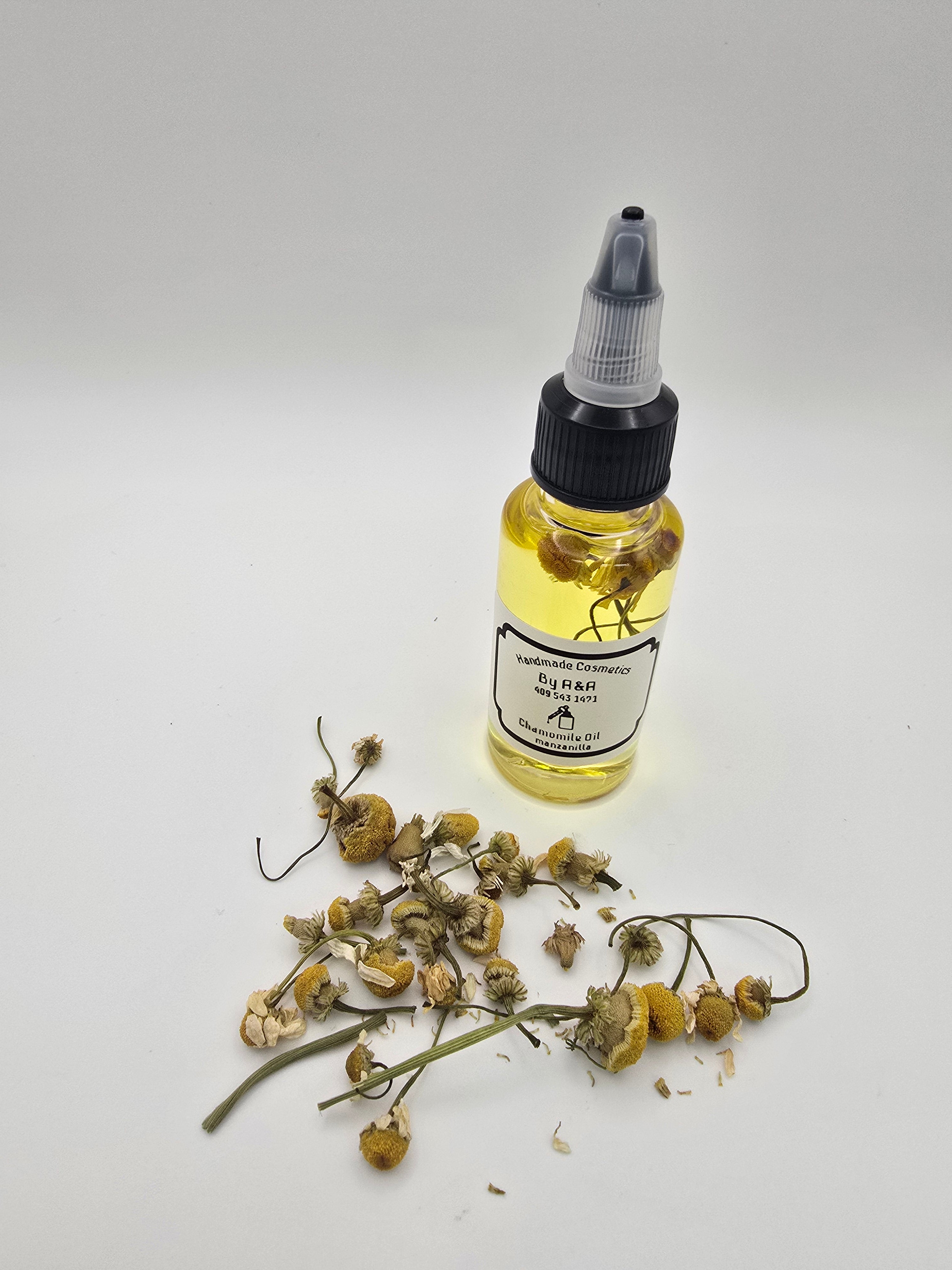 Chamomile Oil (1oz )